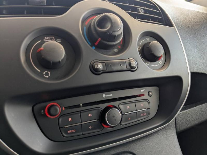 RENAULT Kangoo Express VUL d’occasion à vendre à PAYS DE GEX chez SEGNY AUTOMOBILES (Photo 14)