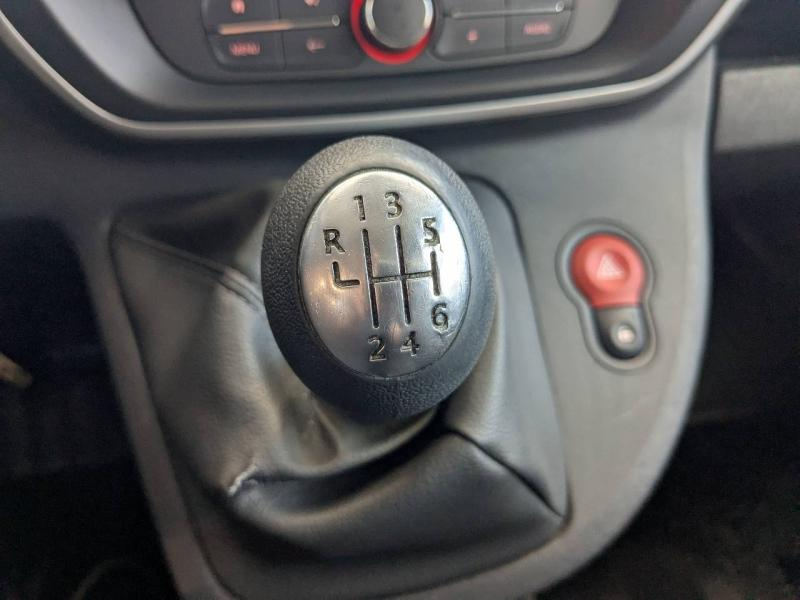 RENAULT Kangoo Express VUL d’occasion à vendre à PAYS DE GEX chez SEGNY AUTOMOBILES (Photo 16)