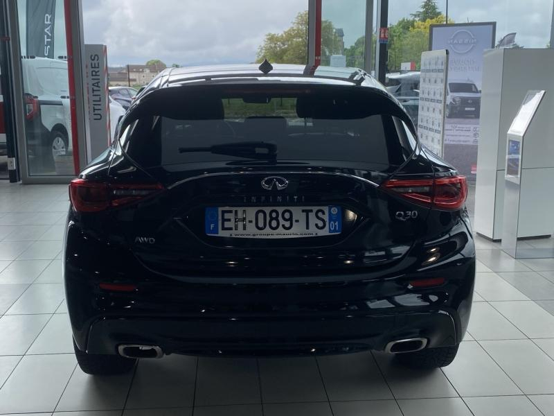 INFINITI Q30 d’occasion à vendre à PAYS DE GEX chez SEGNY AUTOMOBILES (Photo 4)