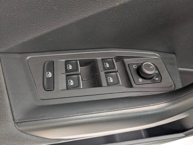 VOLKSWAGEN T-Roc d’occasion à vendre à PAYS DE GEX chez SEGNY AUTOMOBILES (Photo 10)