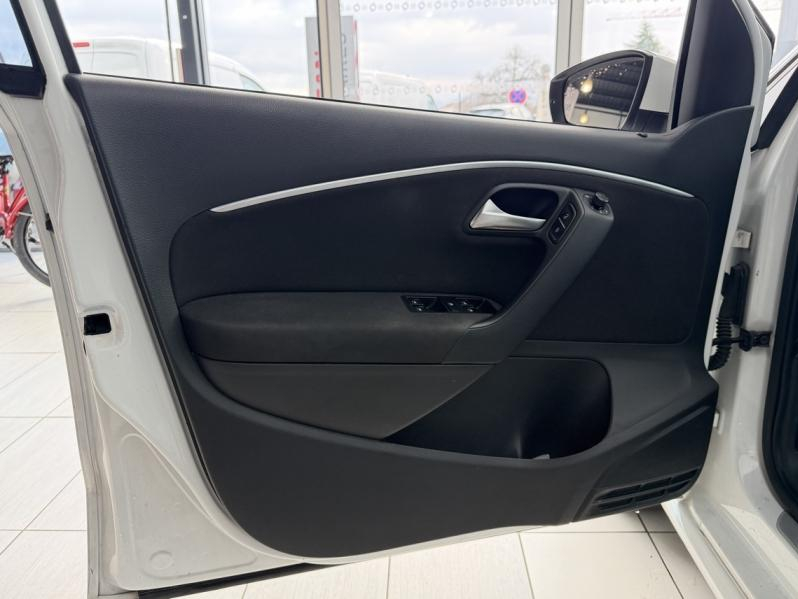 VOLKSWAGEN Polo d’occasion à vendre à PAYS DE GEX chez SEGNY AUTOMOBILES (Photo 19)