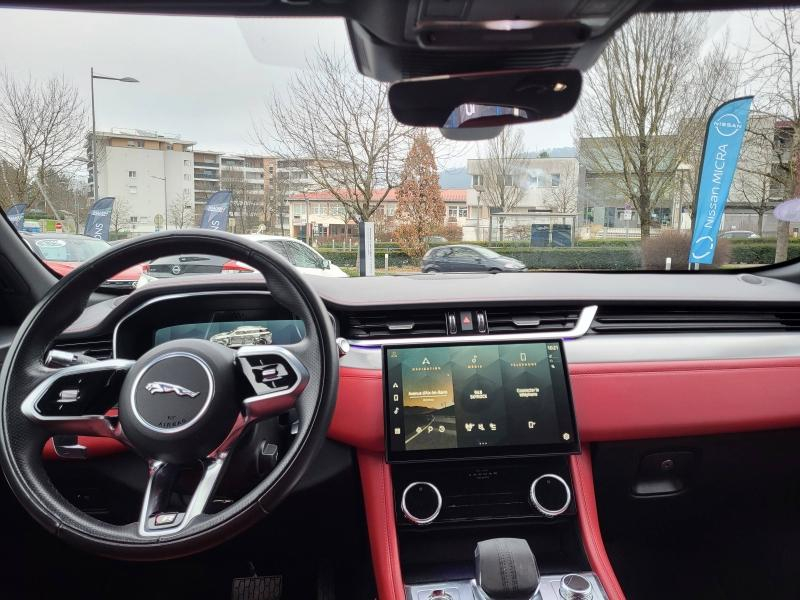 JAGUAR F-Pace d’occasion à vendre à PAYS DE GEX chez SEGNY AUTOMOBILES (Photo 3)
