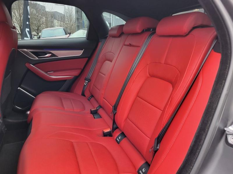 JAGUAR F-Pace d’occasion à vendre à PAYS DE GEX chez SEGNY AUTOMOBILES (Photo 6)